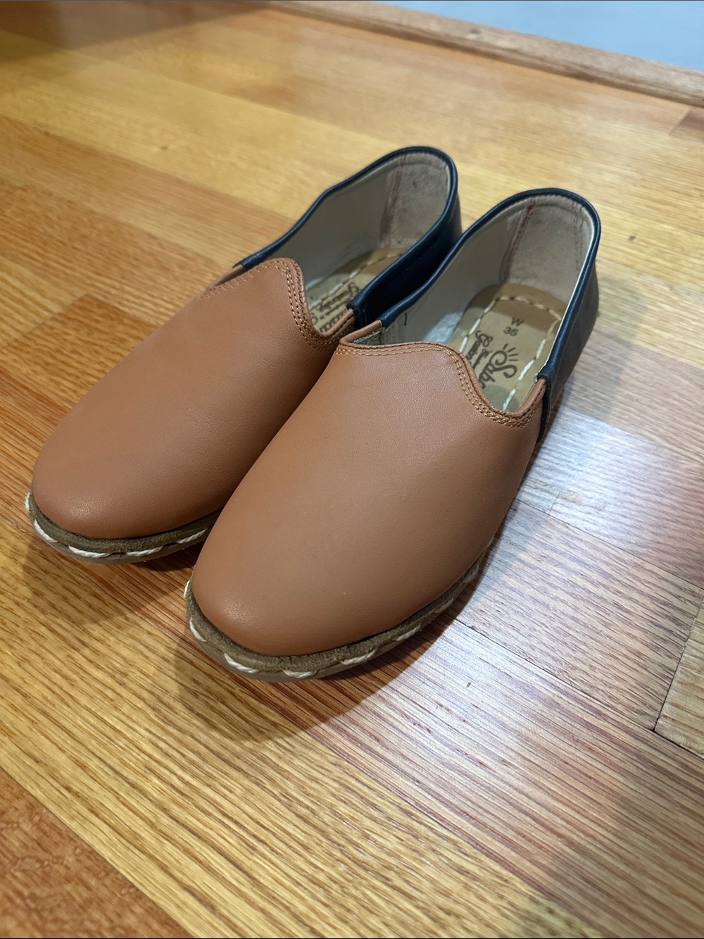Sabah Women's Slip-On Flats in Tan and Black